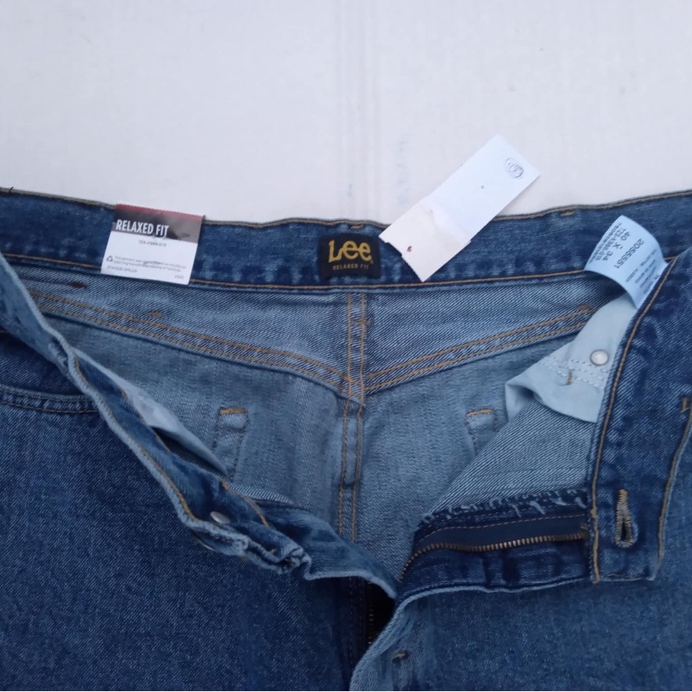 Lee Classic Denim Jeans in Deep Blue